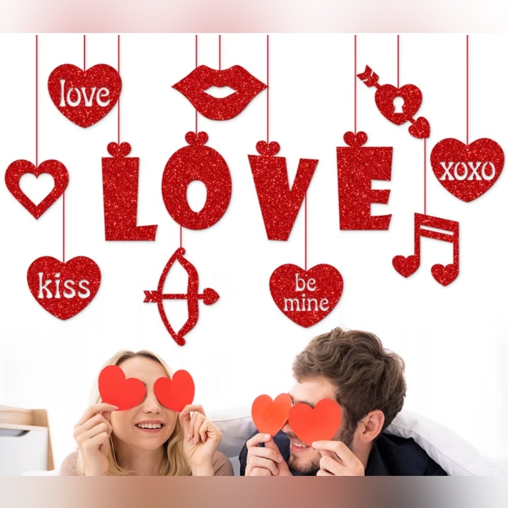 Red Glitter Love Hanging Decorations